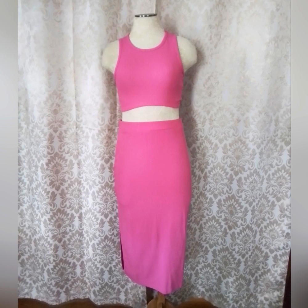 NWOT Two Piece Skirt Set